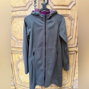 Lululemon Apres Yoga Jacket (rain coat, spring coat) - size 8